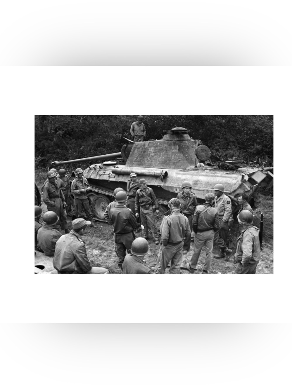 WWII US Soldiers Inspecting Overturned German Panther Tank 4x6 Lustre Photo